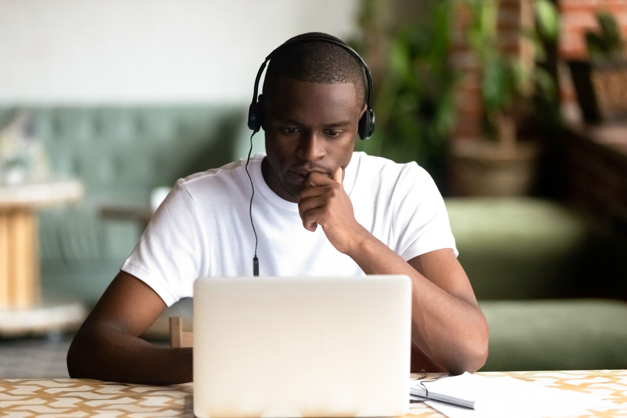 How to avoid distractions while studying
