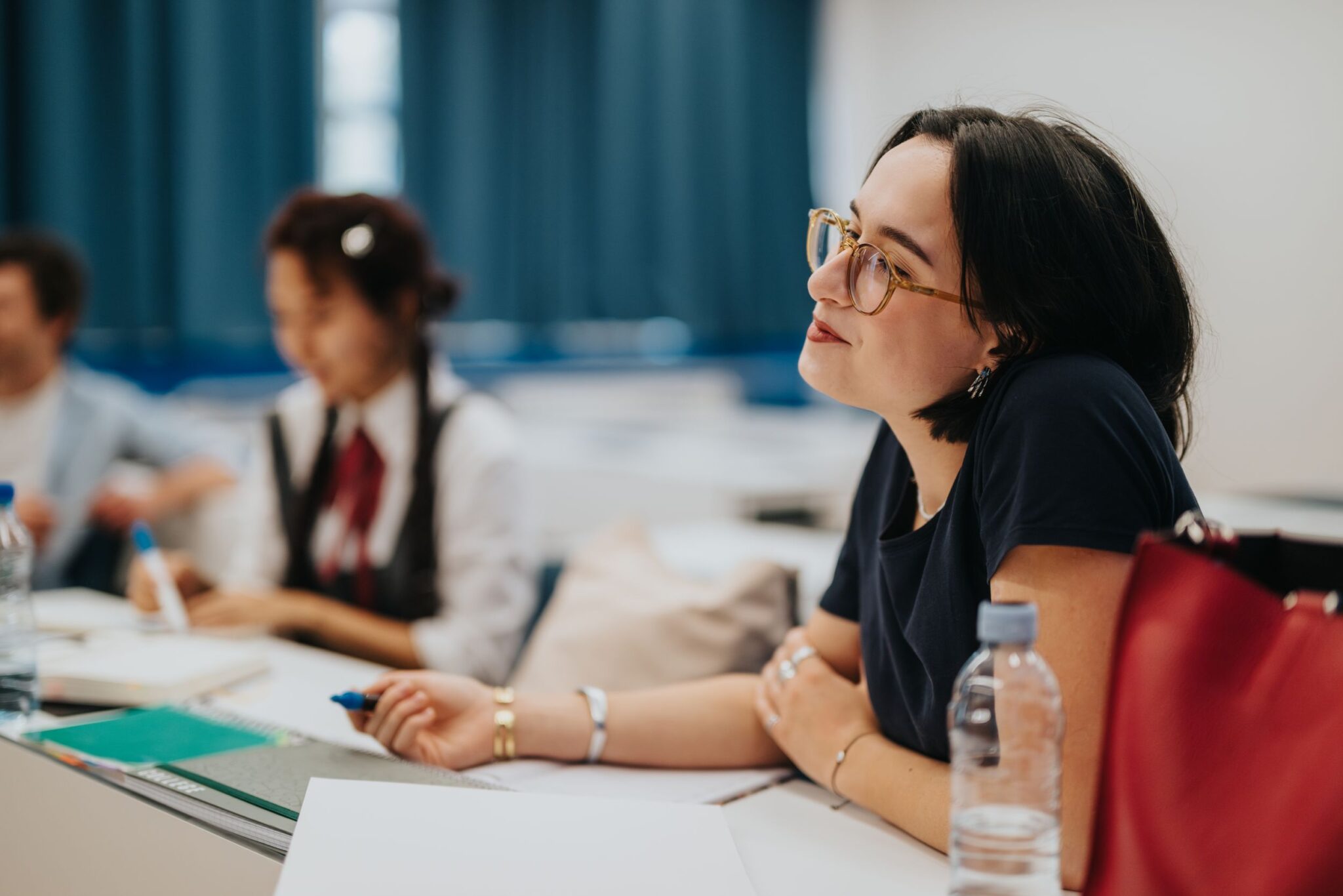 Functional Skills vs GCSE: A Quick Comparison